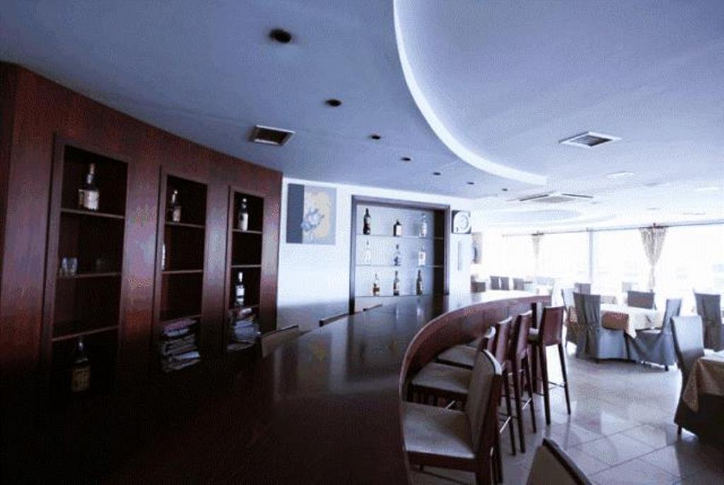 Orpheus Hotel Komotiní Kültér fotó