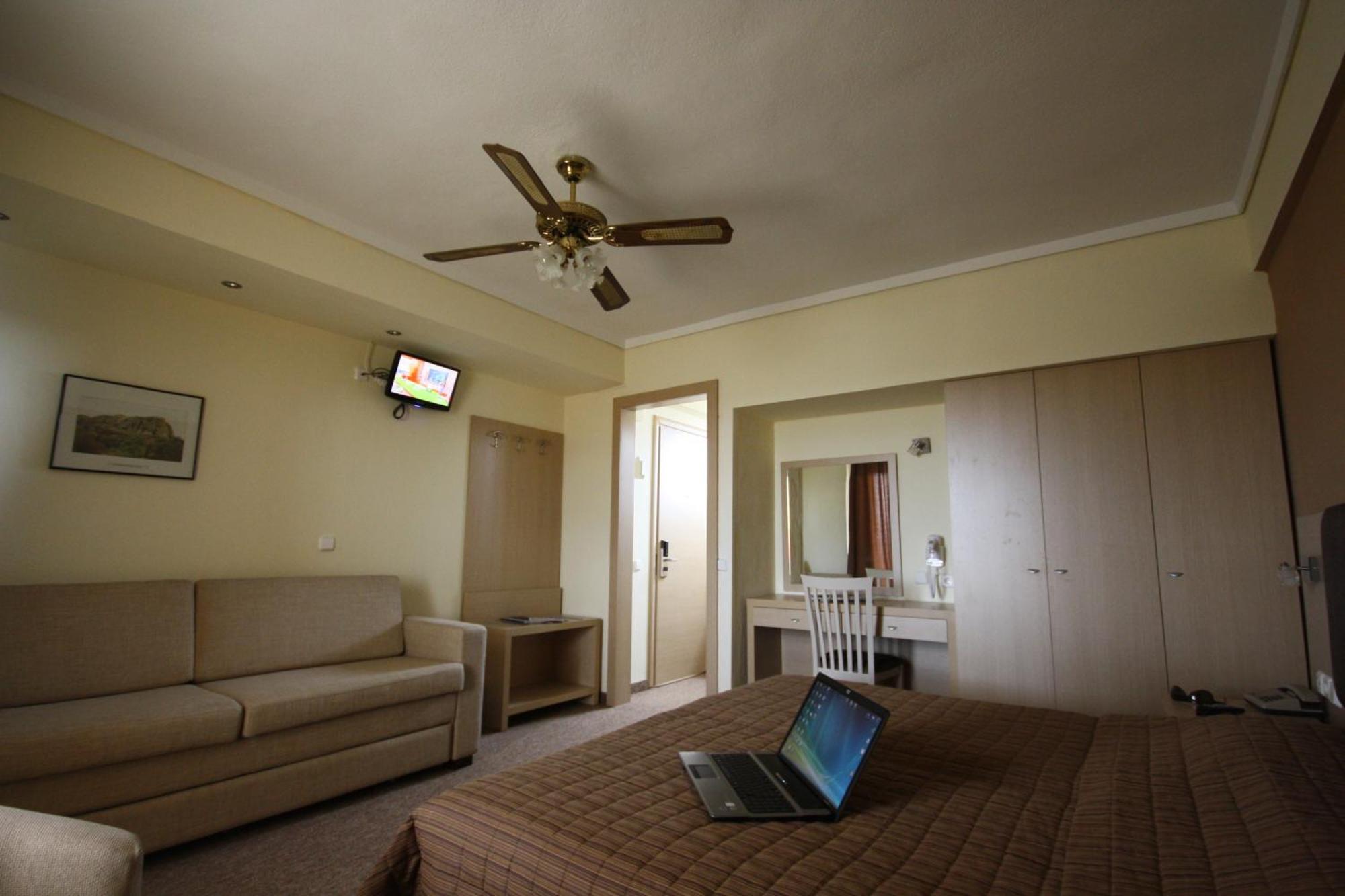 Orpheus Hotel Komotiní Kültér fotó